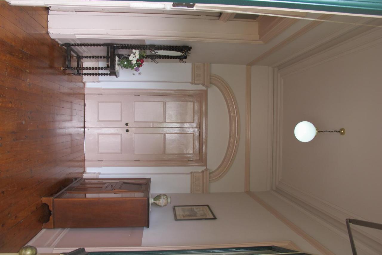 Holmhurst Guest House Bathurst Bagian luar foto