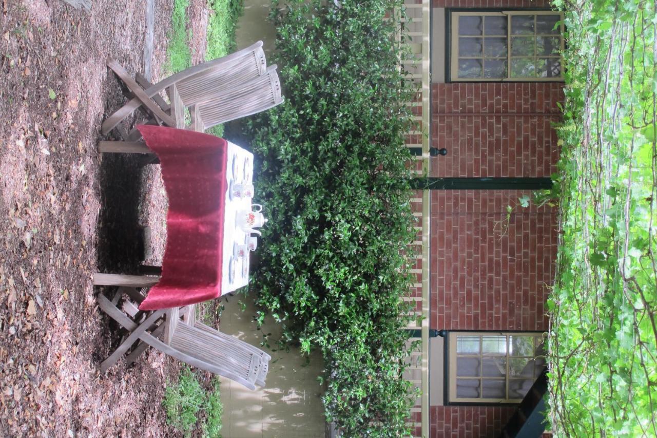 Holmhurst Guest House Bathurst Bagian luar foto